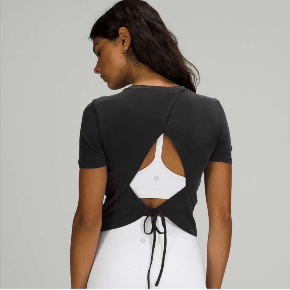 Lululemon Open Tie-Back Short Sleeve